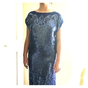 Sequin midi dress Perfect for themes parties!